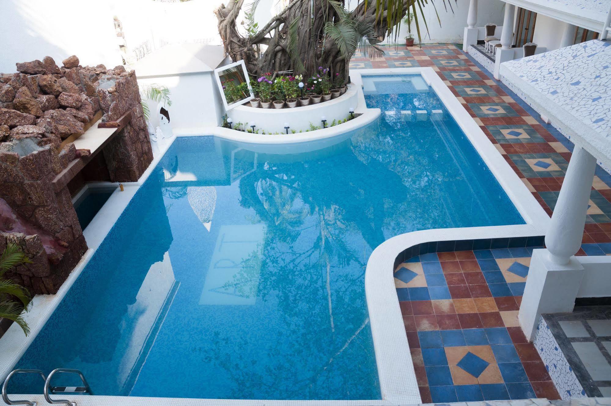 Pirache Art Hotel & Spa, Calangute Exterior foto